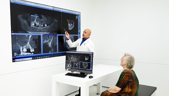 德国口腔专家接诊